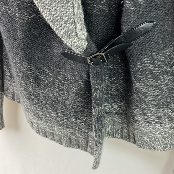 Ann Taylor LOFT Cardigan – Size Medium - Picture 4 of 8